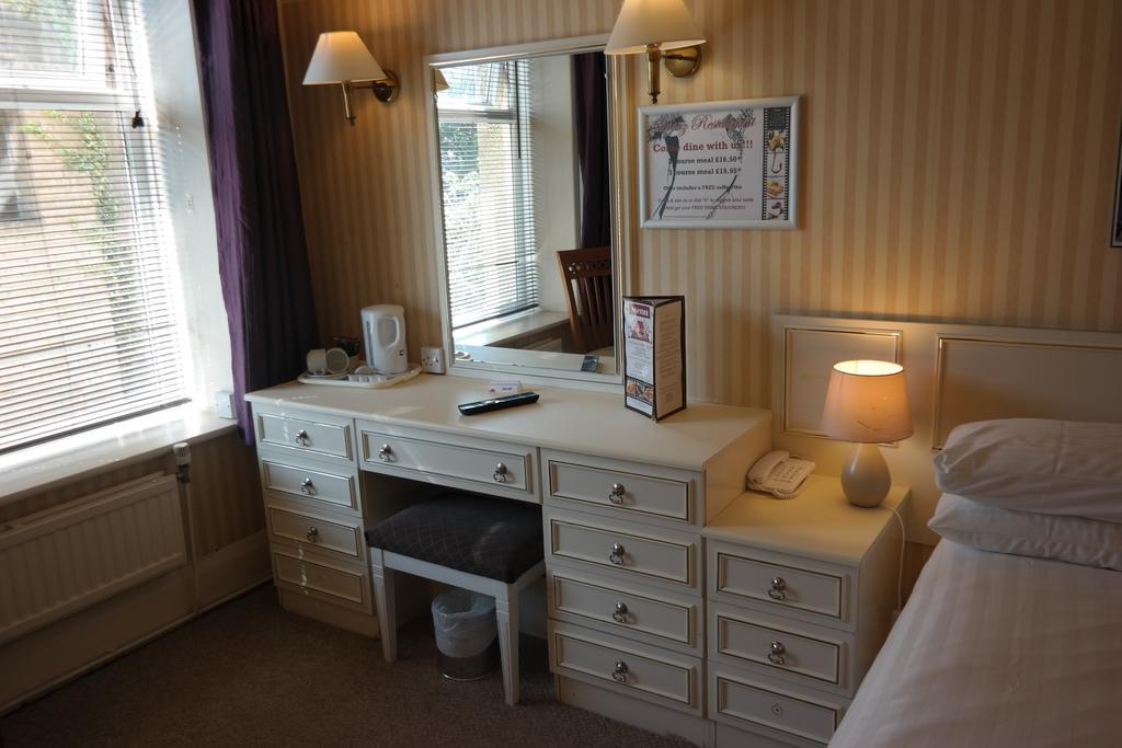 Hotel Celebrity Bournemouth East Cliff By Villare Hotels Экстерьер фото